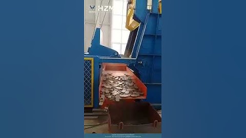 Q3310 automatic loading unloading type rubber belt type shot blasting machine