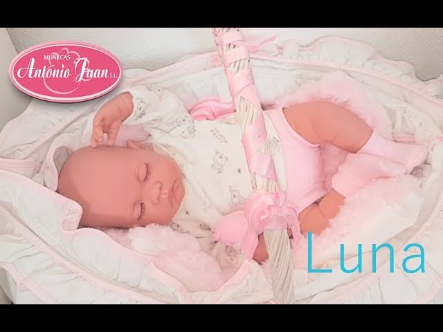 Rutina de de mi Muñeca Luna de Antonio - YouTube