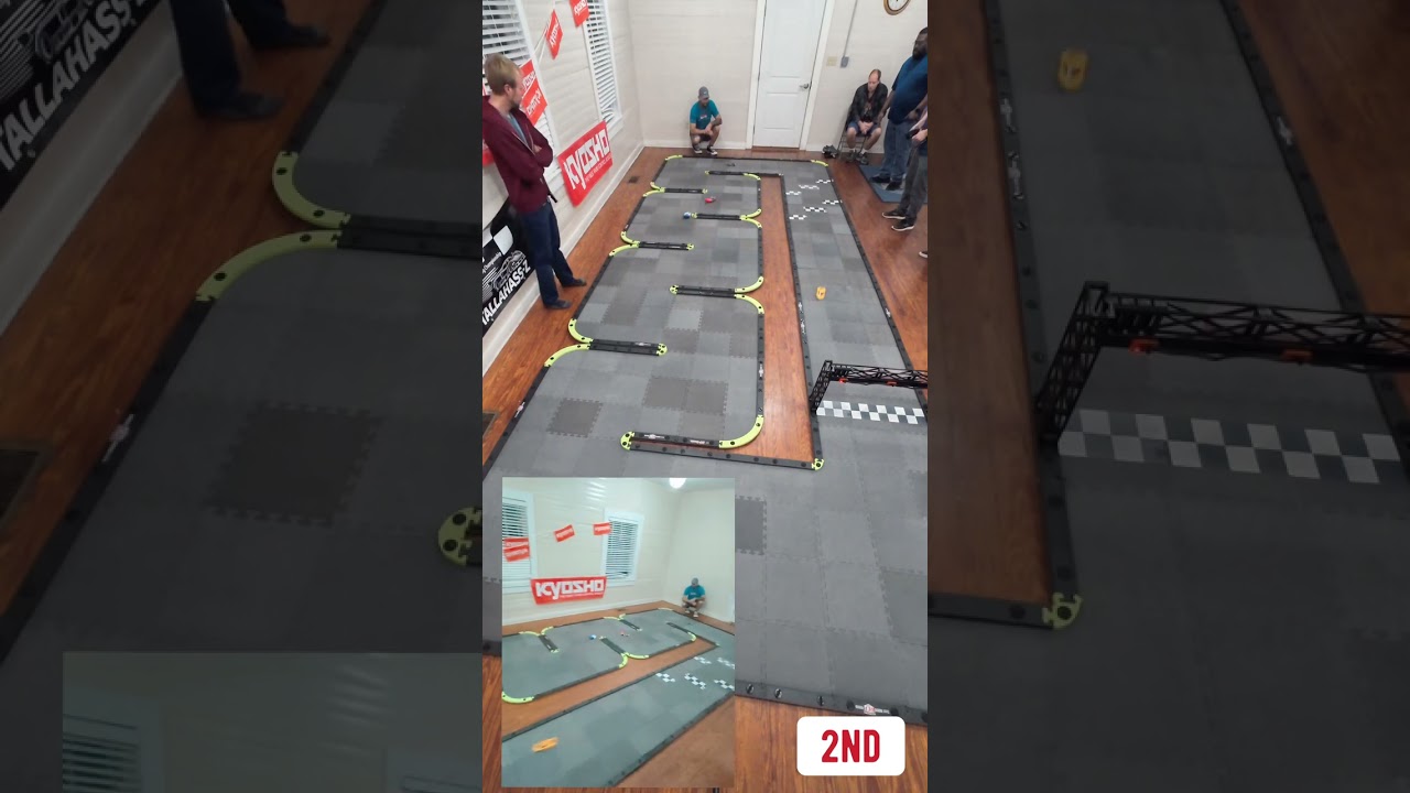 Mini-Z racing action and a nasty wreck that took me out but not for long! B Main Final round!