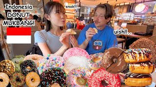 Foreigner reaction try the LEGENDARY FAMOUS DONUT IN INDONESIA 🇮🇩!!!
