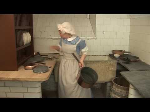 Hatfield House - A Victorian Kitchen: The Scullery Maid