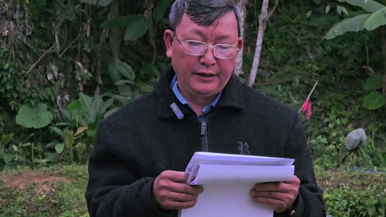 Chúc tạ chòi páo áo tại diếu dung 