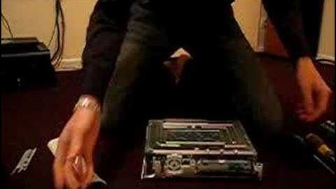 demontage xbox 360 en 1min (pour www.logic-sunrise.com)