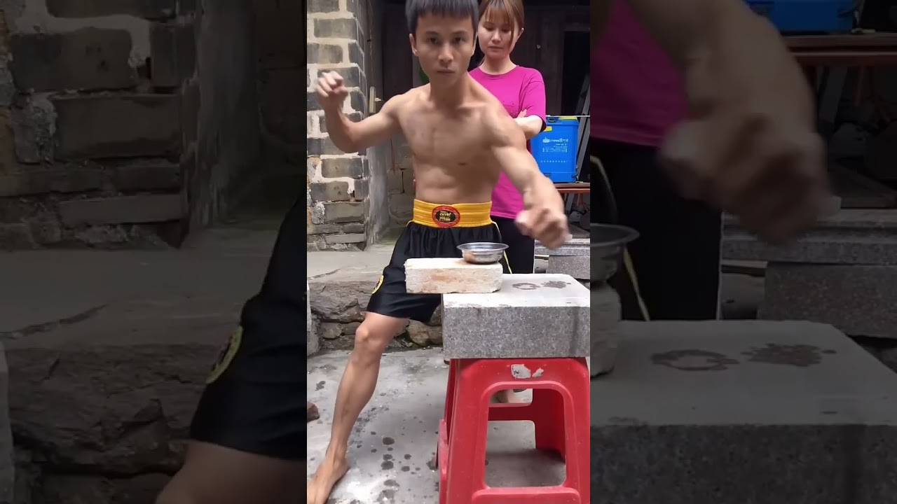 🔥One Inch Punch To Break Bricks, Chinese Martial Arts Instructor
