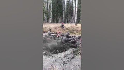 2016 Canam 850 XMR vs 2016 Polaris 850 Highlifter