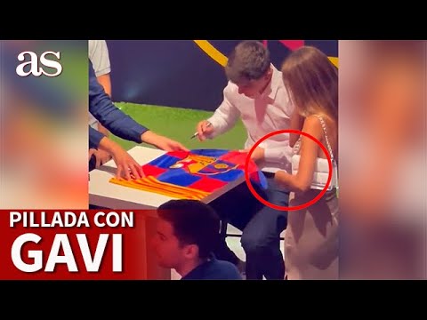 BARCELONA | La PILLADA de esta CHICA con GAVI que se ha hecho VIRAL |  Diario AS