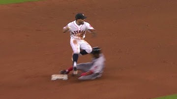 BOS@HOU: Valbuena, Altuve turn sweet double play