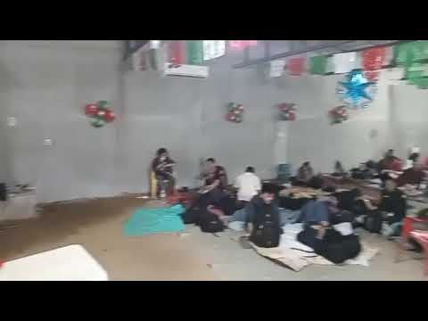 Rescatan a 155 migrantes extranjeros en casa de seguridad ubicada en Bahía de Paredón, Chiapas