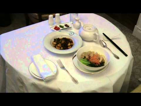 St. Regis Singapore: In-room dining meals