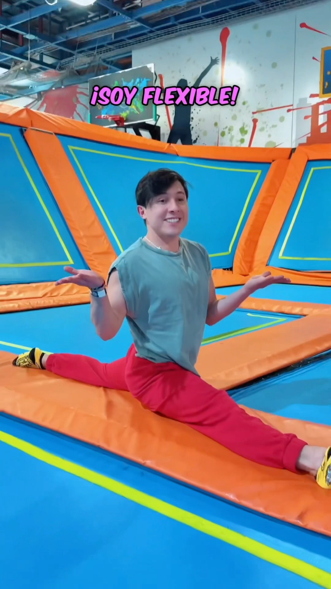 LE ENSEÑO ACROBACIAS A JUANFE #shorts