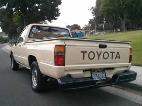 1987 Toyota Pickup Truck 22R, 75,550 Original Miles, 4 Cylinder 29 mpg