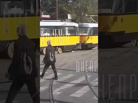 У Дніпрі в трамваї №11 помер чоловік