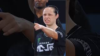 Women’s slap Battle-she messed with the wrong one…and paid for it!#mma #slapbattles #ufc