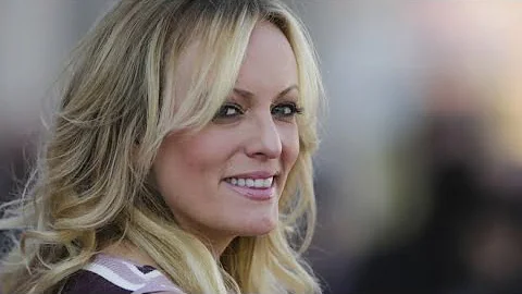 Porn actor Stormy Daniels describes first meeting with Trump in criminal trial testimony