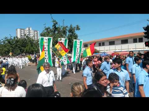 desfile de 5 de agosto santa cruz bolivia part 2