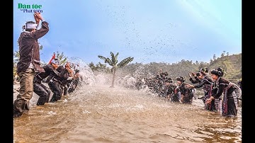 Bun Vốc Nặm - Lễ hội té nước của người Lào ở Lai Châu