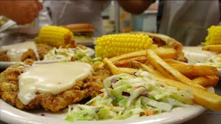 Neal's Dining Room (Texas Country Reporter)