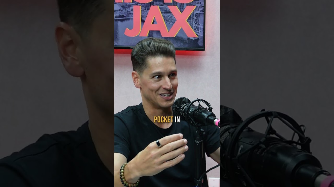 Discovering Jacksonville: Matt Roberts' Journey to Jax Beach! 🏡 