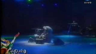 Mercedes Sosa - Cosquin 2006 (Tonada de otoño)