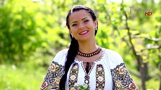 Cristina Retegan -  Floare alba de pa rat