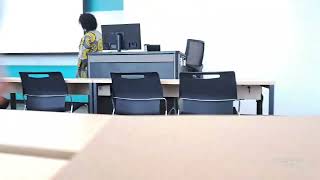 Ms Gift first year experience class on taking notes