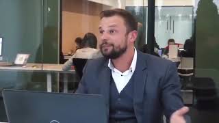 Видео Команда Зеленского предлагает печатать деньги для покрытия дефицита бюджета (автор: aqua minerale)