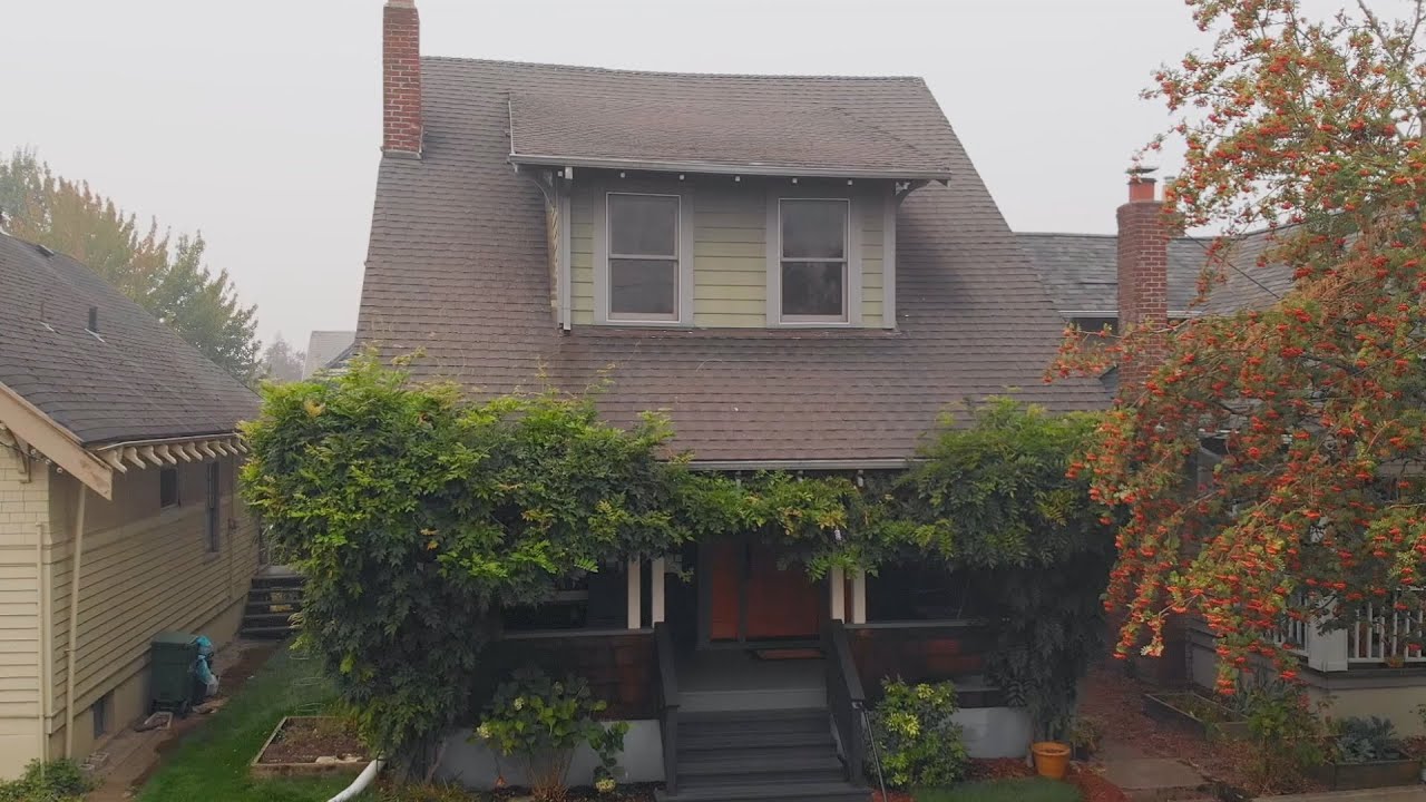 Classic Portland Remodeled Bungalow in SE Portland ~ Video of 1029 SE 44th Ave. ~ SE Portland homes