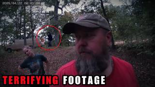10 INTENSE Forest Encounters Caught on Camera screenshot 1