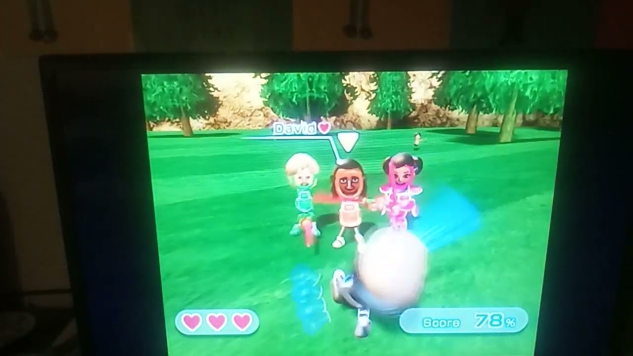Tyrone playing Wii sports resort Swordplay Showdown For the first time 