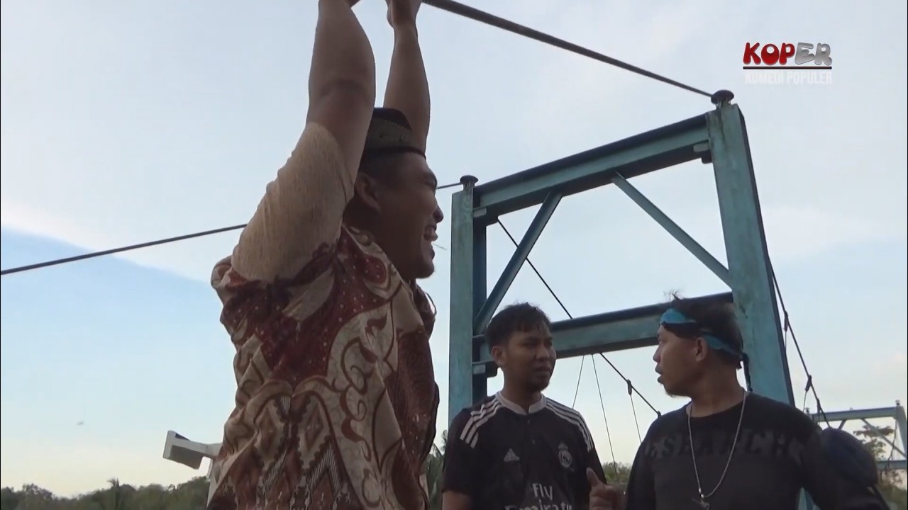 Ketemu orang gila di jalan, kok malah gini sih ya....