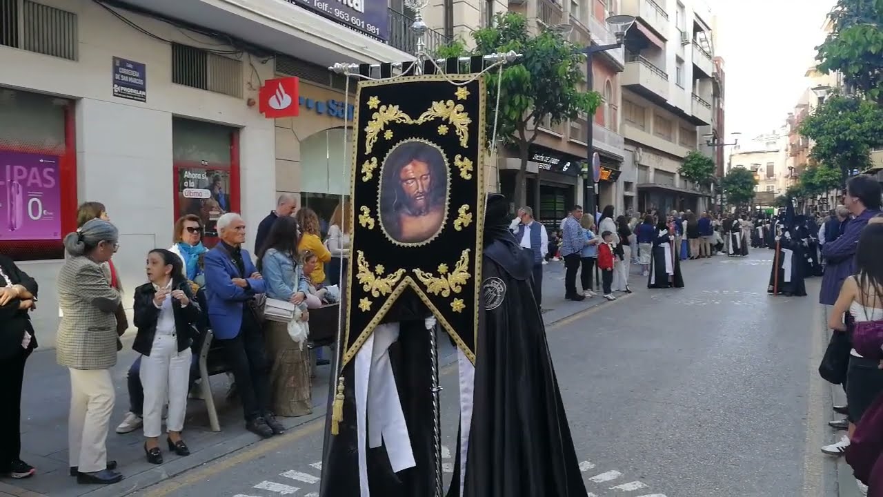 #LINARES ( Jaén ) 𝐇𝐄𝐑𝐌𝐀𝐍𝐃𝐀𝐃 𝐃𝐄𝐋 𝐃𝐄𝐒𝐂𝐄𝐍𝐃𝐈𝐌𝐈𝐄𝐍𝐓𝐎 𝐃𝐄𝐋 𝐒𝐄𝐍̃𝐎𝐑 𝐘 𝐕𝐈𝐑𝐆𝐄𝐍 𝐃𝐄 𝐋𝐀𝐒 𝐏𝐄𝐍𝐀𝐒