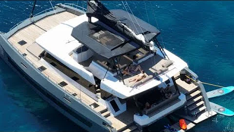 Moon 60 Power Catamaran - Is this €3.8 Million Catamaran With 2 x 715HP Competition For Sunreef?