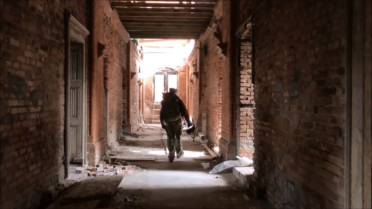 URBEX - opuštěné plicní sanatorium (Polsko)