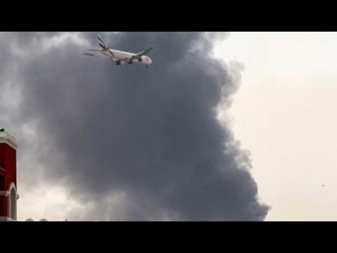 Пассажирские самолеты атакованы в аэропорту Дубая