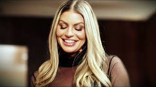 Brooklyn Chase Blonde Gets Cigar Test