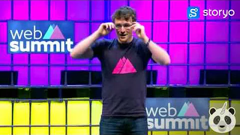 Paddy Cosgrave speeks with a Pandicorn at Websummit'16