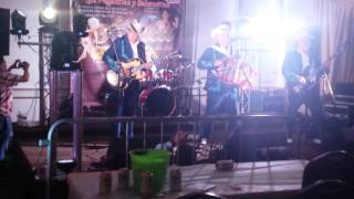 LOS RAZOS De reynaldo @ WIDDI HALL