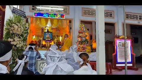 Thầy Thích Đức Niệm cúng tiến linh (cúng cơm)