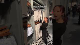 this pj set is so soft🧸 #hollister #shopping #shoppingmall #relatable #clothes #savingmoney screenshot 3