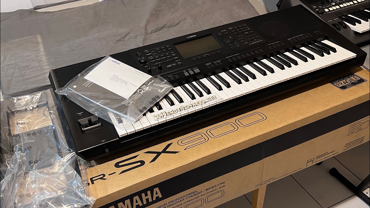 Watch Duel Yamaha psr S970 vs psr sx900 on YouTube Watch Duel Yamaha psr S970 vs psr sx900 on YouTube