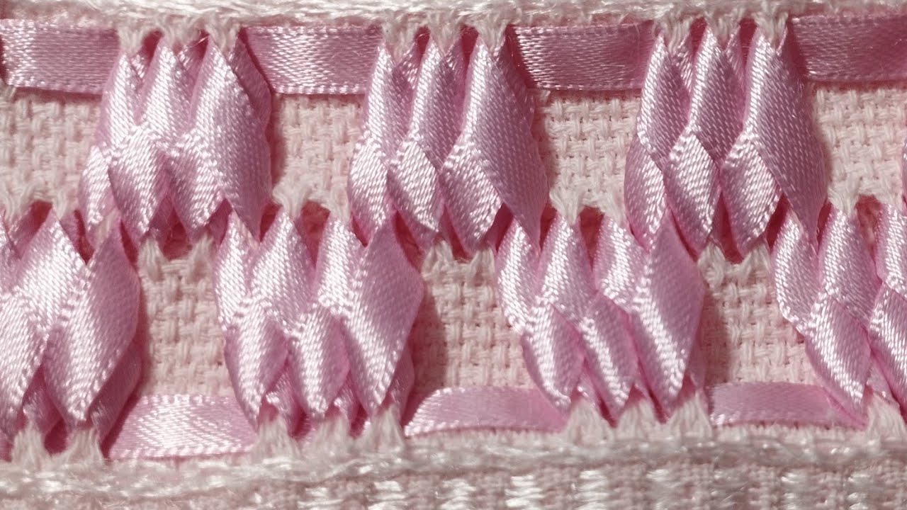 Toalha Trançada com Fitas de Cetim n 22