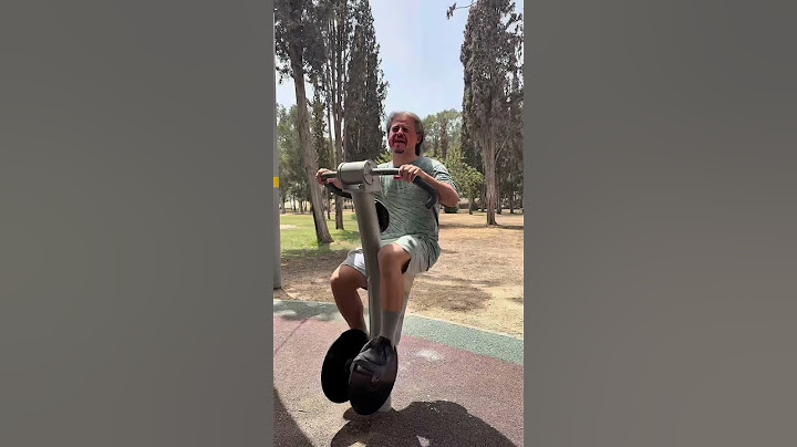 הכי חשוב זה להזיז את האגן #funny #comedy #humor