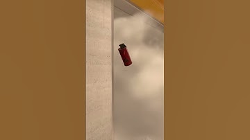 MOLOTOV VENDING THROUGH SMOKE IN CS2