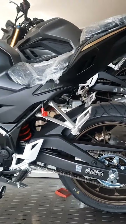 CBR 150 R TERBARU NIH BOSS