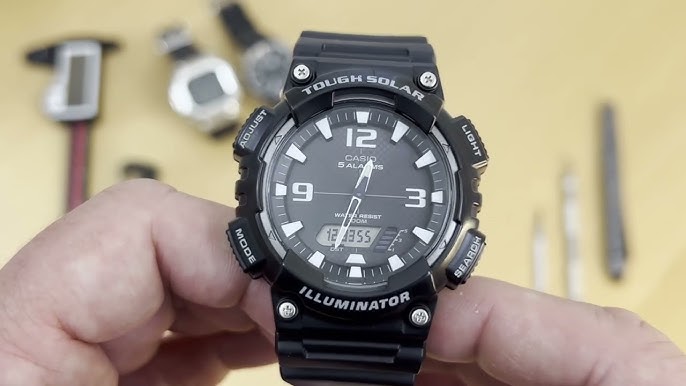 2 Tough solar watch : Casio AQ-S800W-1BV VS Casio AQ-S810W-1AV - YouTube