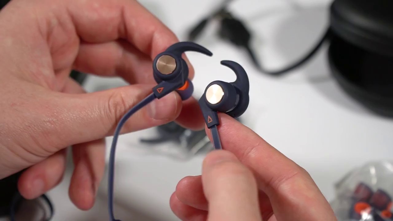 Видеообзор беспроводных наушников CREATIVE OUTLIER SPORTS