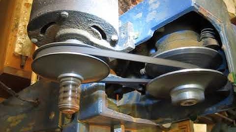 Drill press variable speed pulley