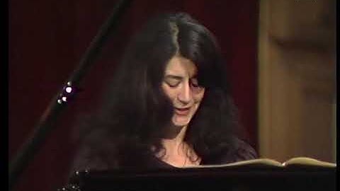 VIDEO: Martha Argerich and Brigitte Meyer - Geneva 1986