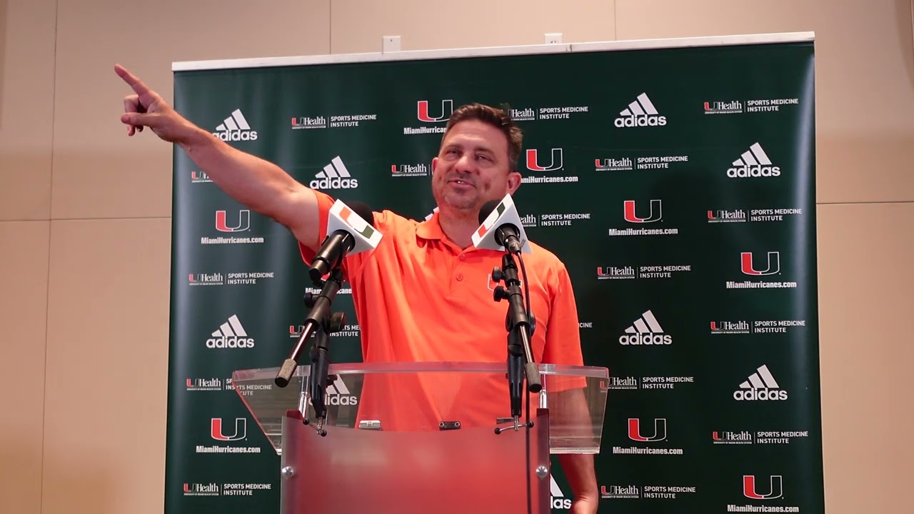 Why Tyler Van Dyke stayed with Miami Hurricanes after disappointing 2022  season – Orlando Sentinel