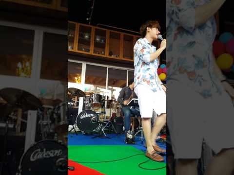 ถังเบียร์ เพลงโลกมันกลม งานการาจเซลที่บ้านสินเจริญ